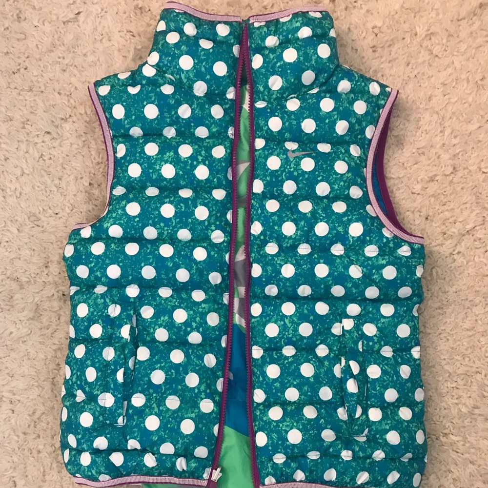 Nike girls vest